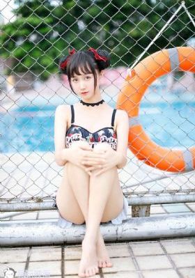 女老师在线观看
